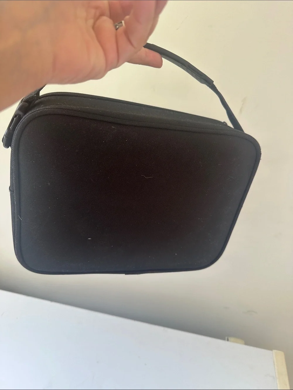 Kids small zippered case with handle